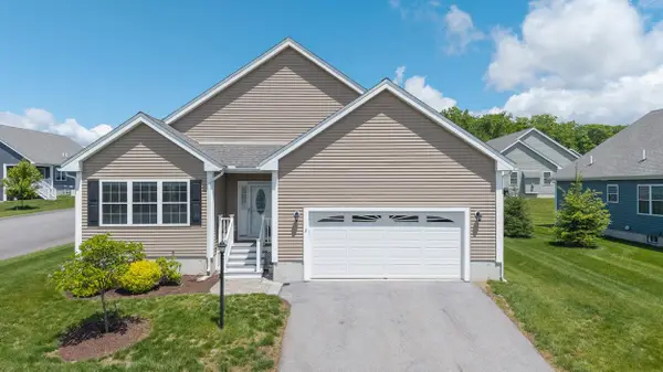 2 Mulberry Lane, Hooksett, NH 03106