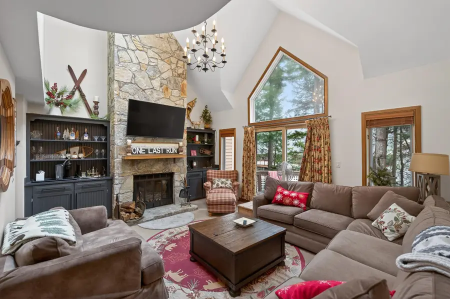 2C Townhouse Square, Dover, VT 05356 - #2