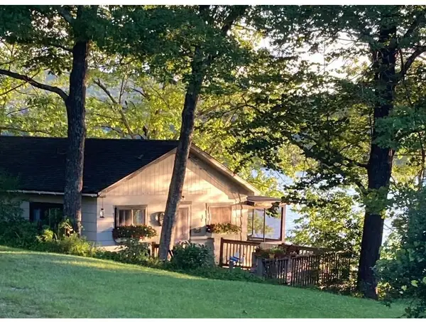 613 Stony Point Road, Benson, VT 05743