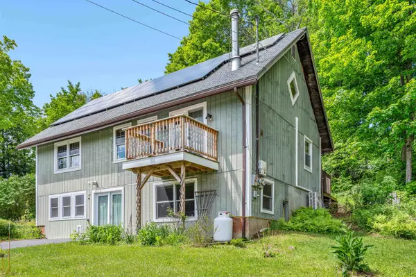 47 Westwood Parkway, Barre City, VT 05641-5220