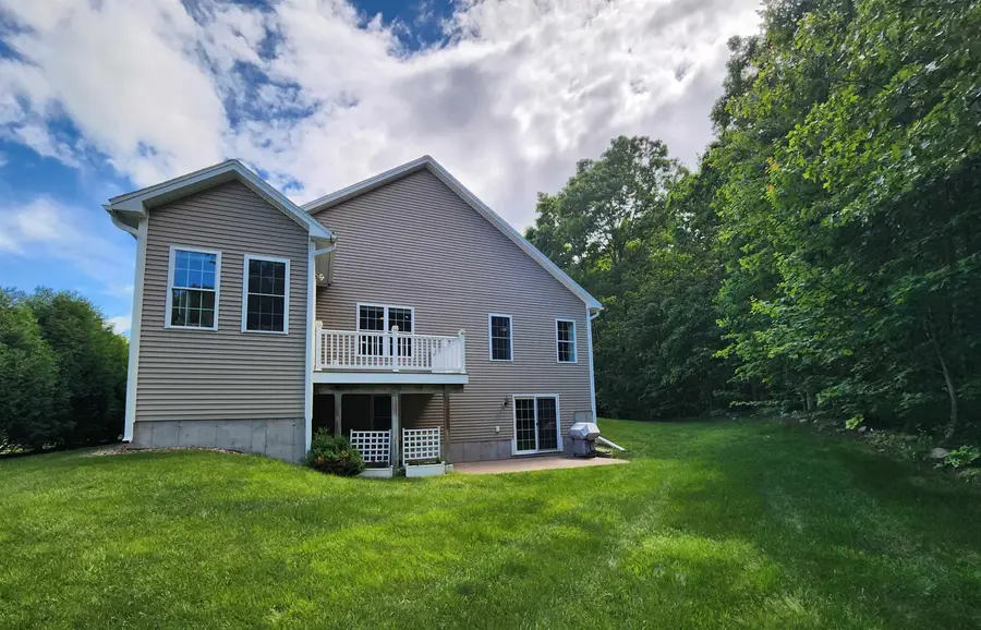 26 Pepper Hill Road, Londonderry, NH 03053 - #2