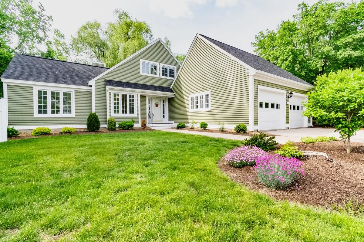 152 Straw Hill Road, Manchester, NH 03104 - #1