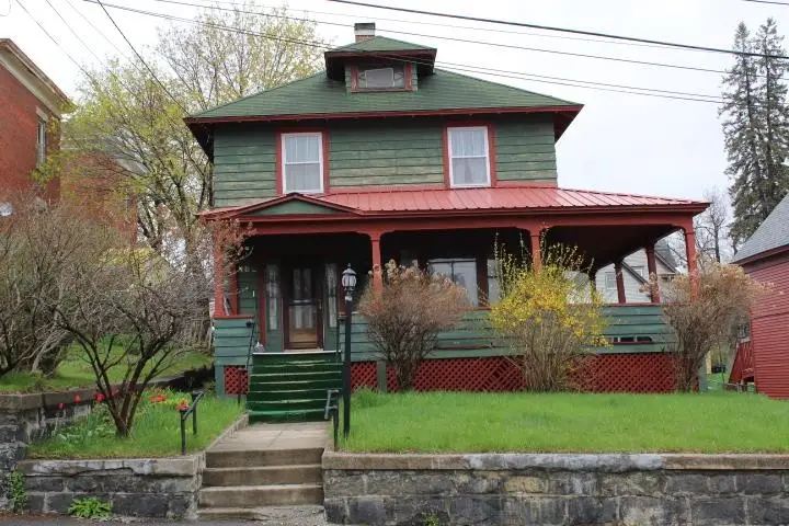 182 Madison Avenue, Berlin, NH 03570 - #1