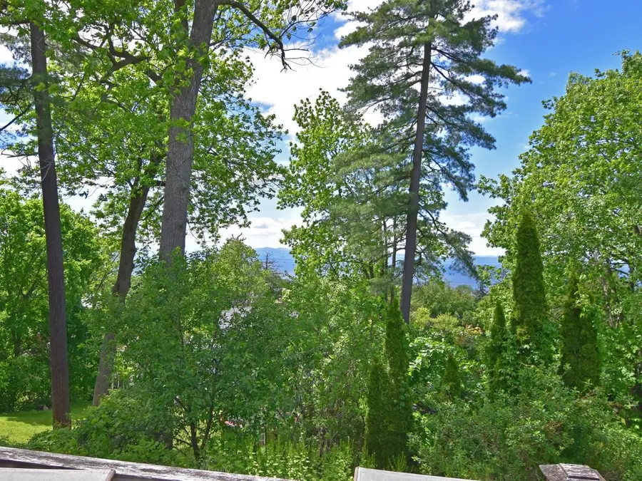 33 Summit Ridge, Burlington, VT 05401 - #2