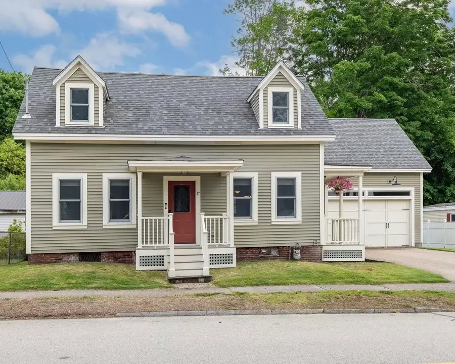 17 Rogers Street, Dover, NH 03820 - #2