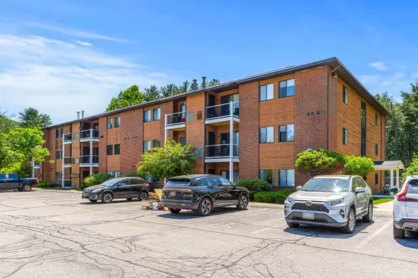 15 Blackstone Drive #1523, Nashua, NH 03063