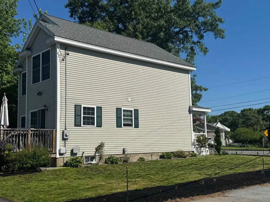 142 Comeau Street, Manchester, NH 03102 - #3
