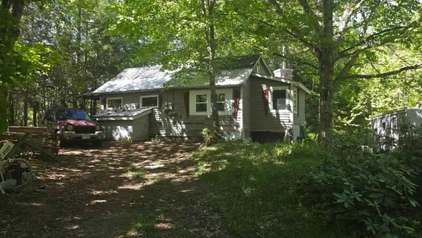 1029 Stark Highway, Stark, NH 03582