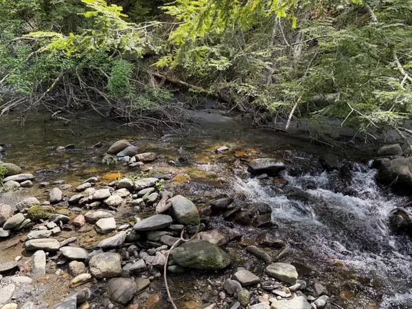 2278 Valley Road, Holland, VT 05830