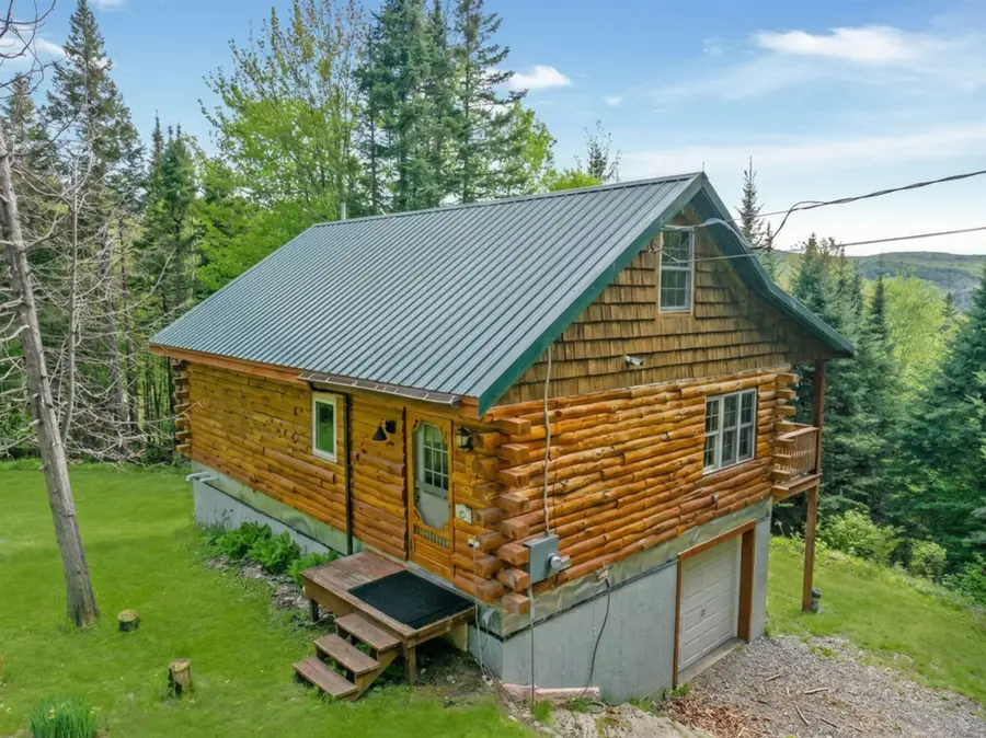 109 Cedar Lane, Stewartstown, NH 03576 - #2