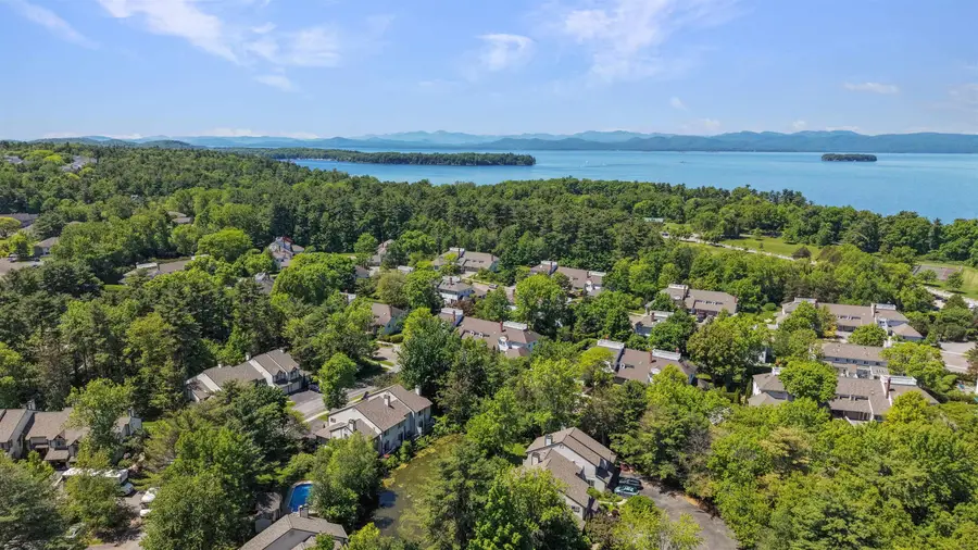 29 Lake Forest Drive, Burlington, VT 05401 - #2