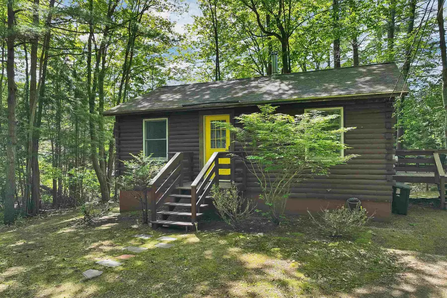11 Robin Shore Drive, Canterbury, NH 03224 - #2
