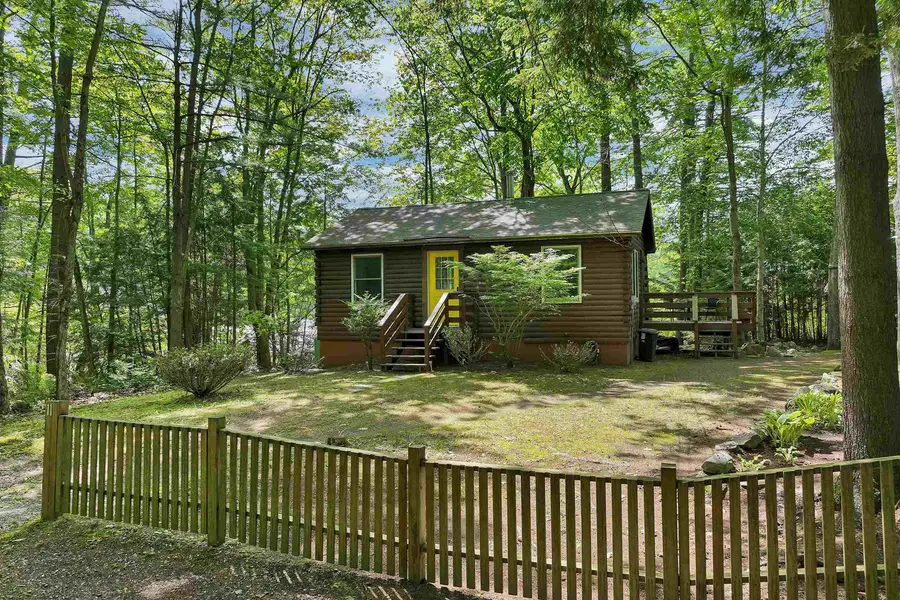 11 Robin Shore Drive, Canterbury, NH 03224 - #3