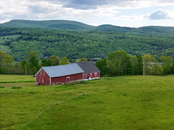 487 Nelson Hill Road, Sheffield, VT 05866-0165