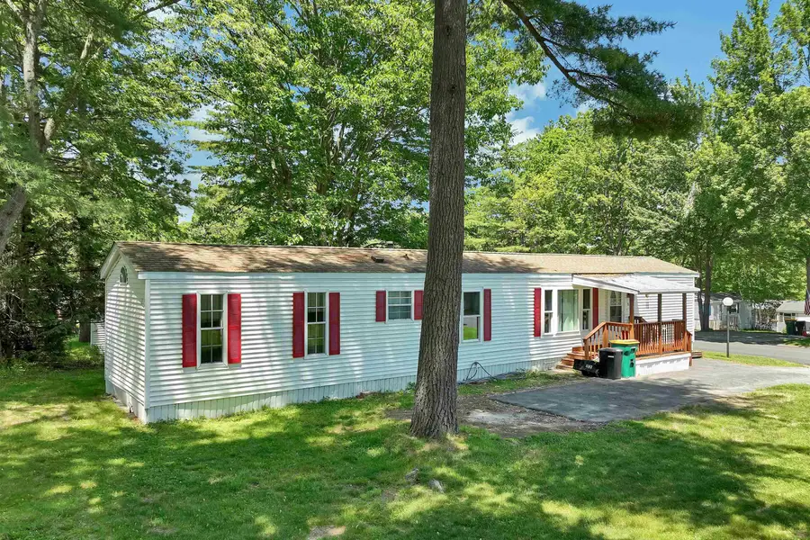 8 N. Cranberry Lane, Rochester, NH 03867 - #3