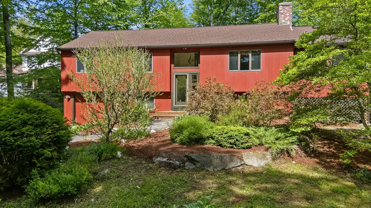 8 Sunset Walk, Enfield, NH 03748 - #1