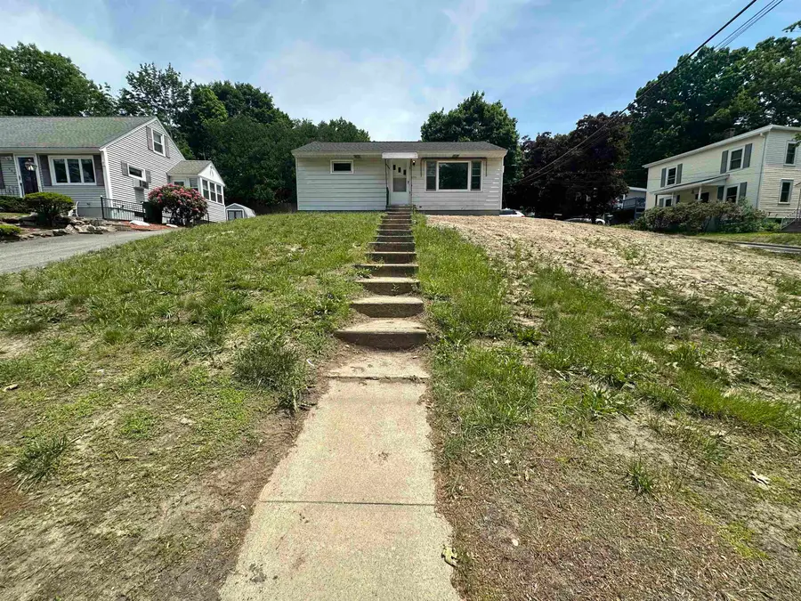 695 Calef Road, Manchester, NH 03103 - #2