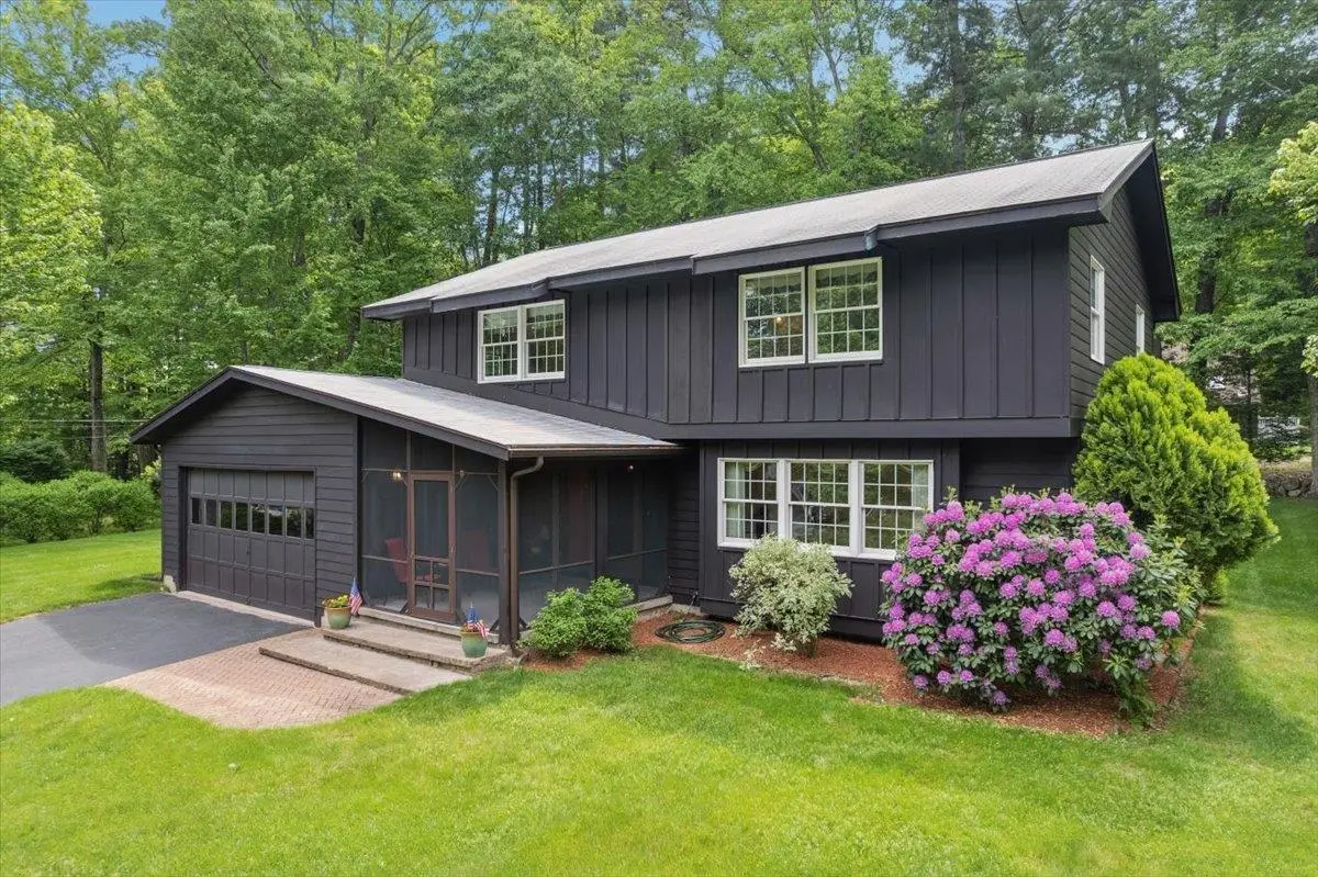 11 Parkhurst Drive, Hudson, NH 03051 - #1