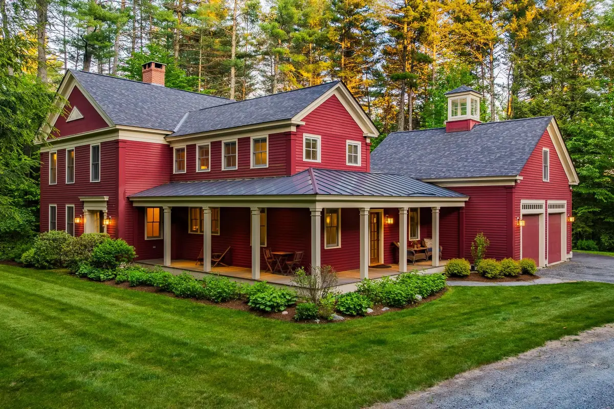 292 Hard Road, Hartford, VT 05059 - #1