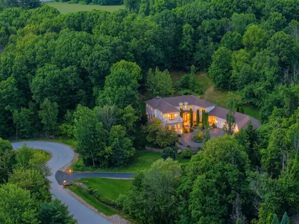 15 Chardonnay Terrace, Bedford, NH 03110