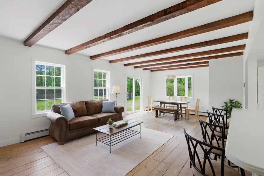 42 Blackberry Lane, Jamaica, VT 05343 - #2