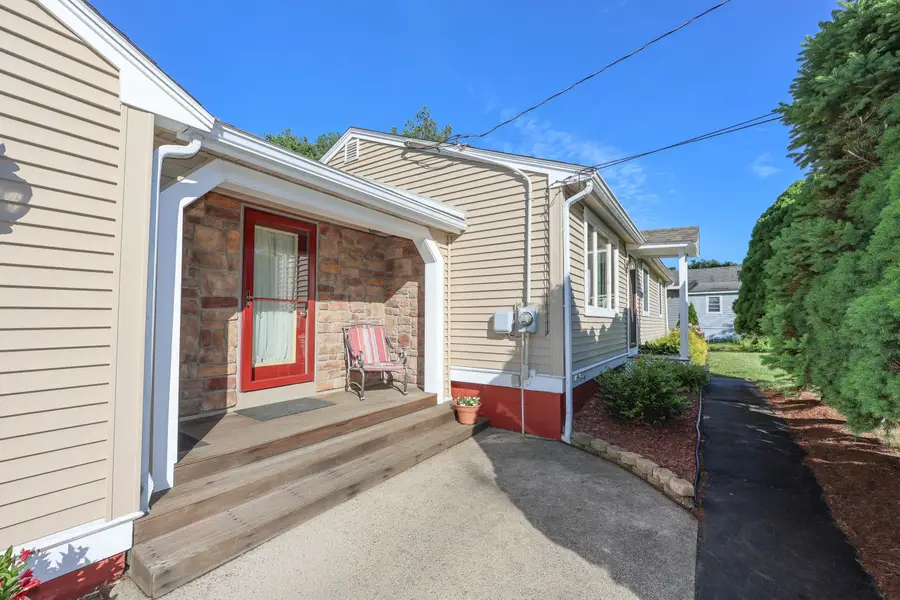 64 N Main Street, Salem, NH 03079 - #3
