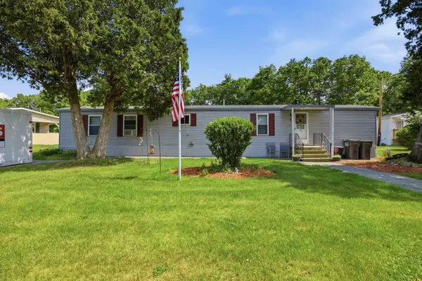 19 Winter Street, Salem, NH 03079