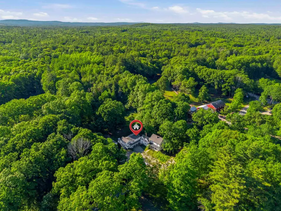 7 Berry Road, Nottingham, NH 03290 - #3