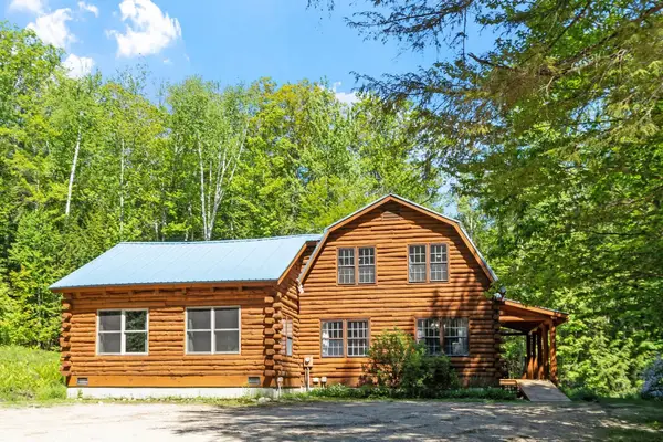 77 Whitehouse Circle, Campton, NH 03223