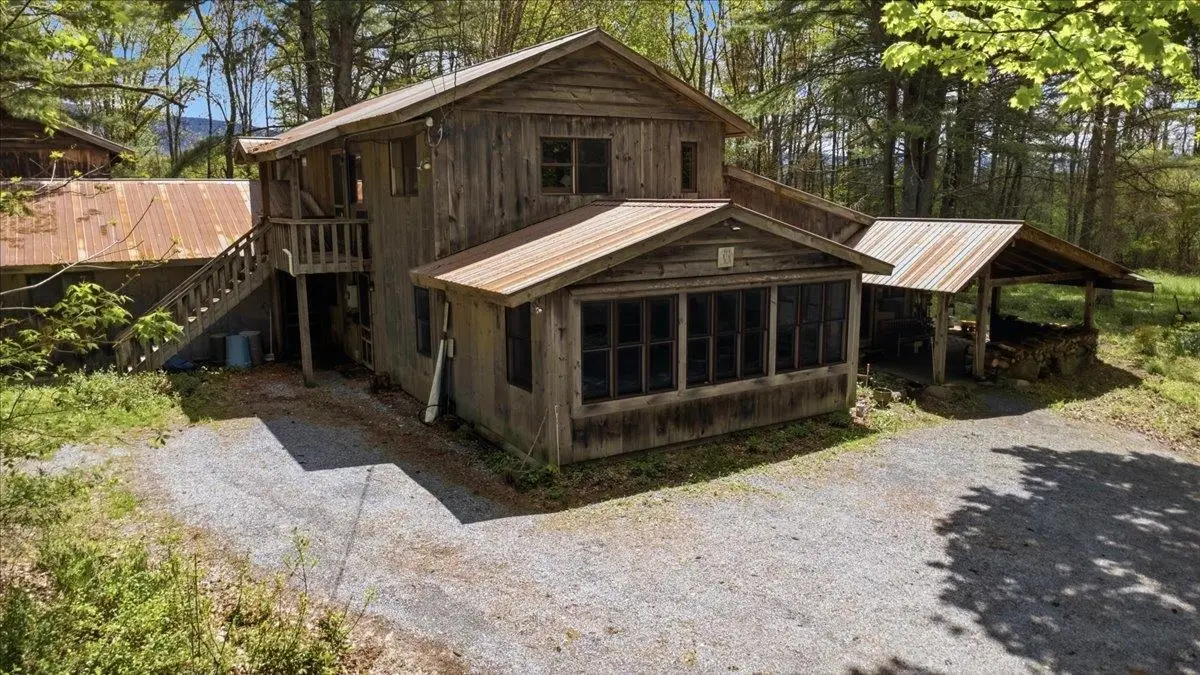 81 Honeysuckle Lane, North Bennington, VT 05257 - #1