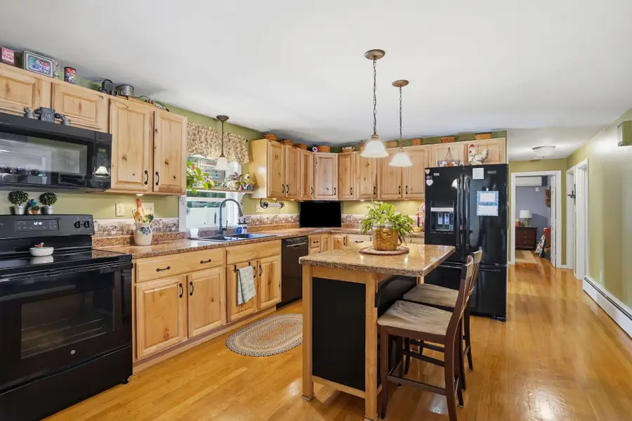 51 Kilby Street, Manchester, NH 03103 - #3