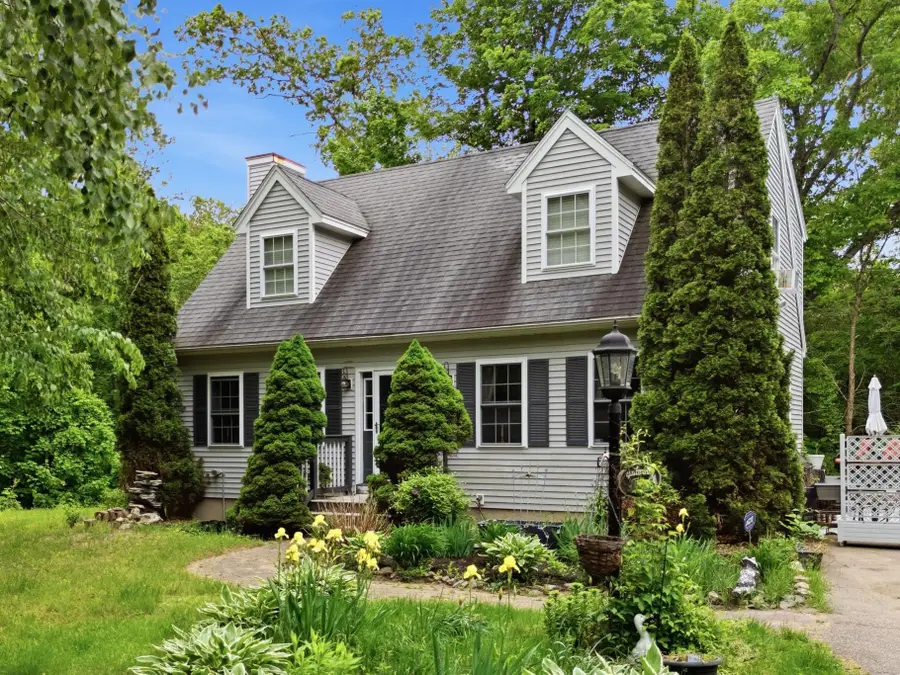 4 Norris Farm Road, Raymond, NH 03077 - #2