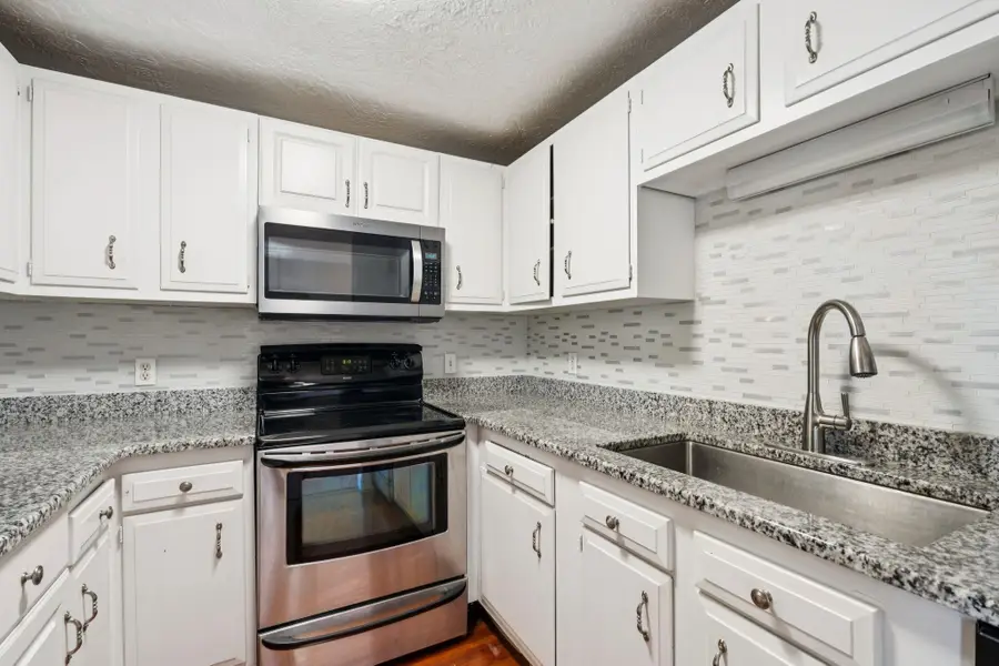 55 River Road #6A, Manchester, NH 03104 - #2