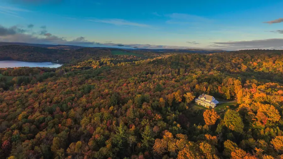 183 Old Mill Lane, Wilmington, VT 05363 - #2