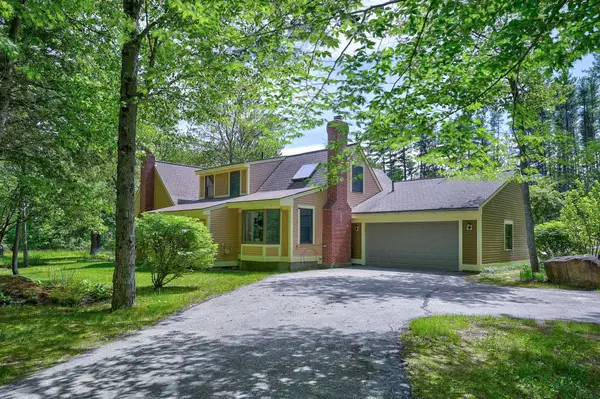 15 Wildflower Trail, Conway, NH 03860
