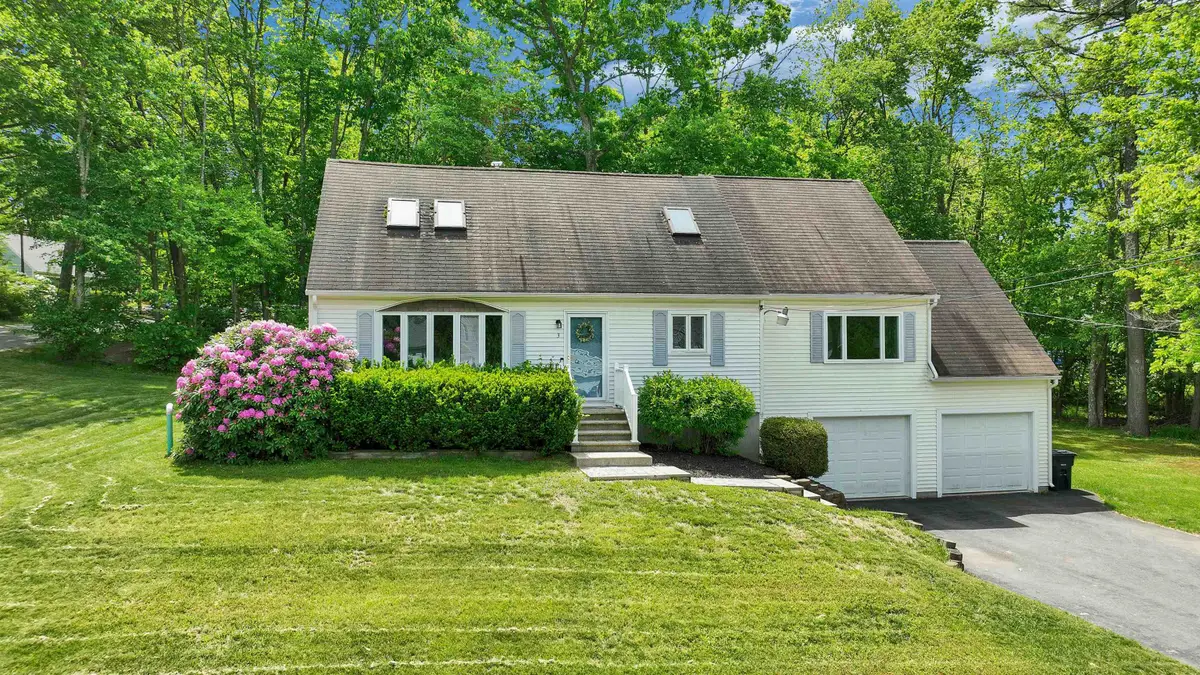 3 Paul Avenue, Derry, NH 03038 - #1