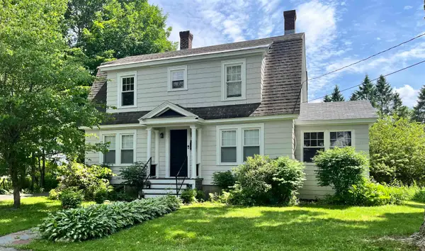 26 Marble Avenue, Rutland City, VT 05701