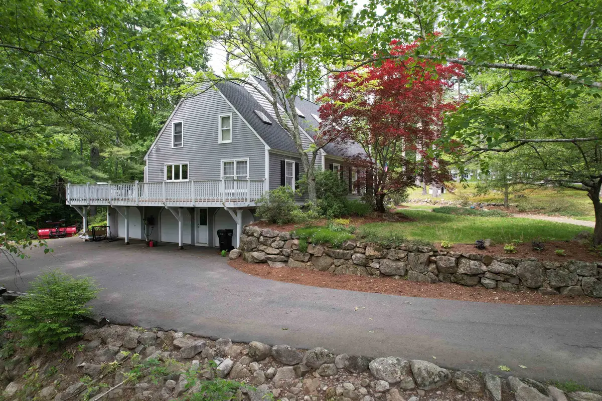 85 Stowell Road, Bedford, NH 03110 - #1