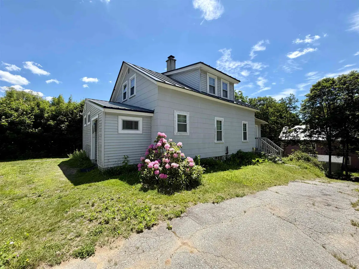 1 Warren Street, Claremont, NH 03743 - #1