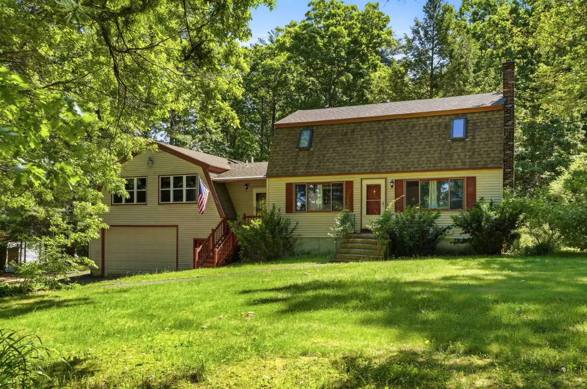 73 Old Chester Road, Derry, NH 03038 - #1