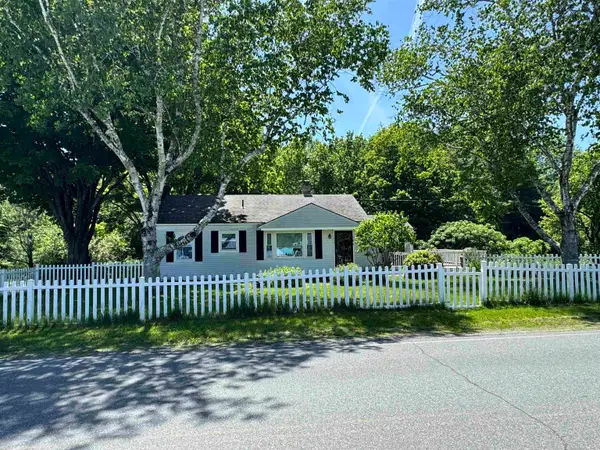 500 Chandler Road, Hartford, VT 05001