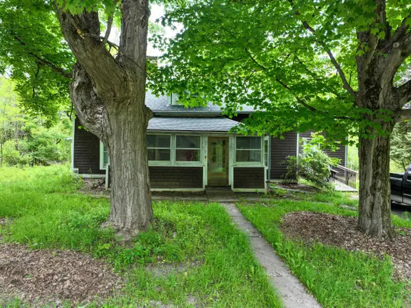 1519 Delong Road, Cornwall, VT 05753