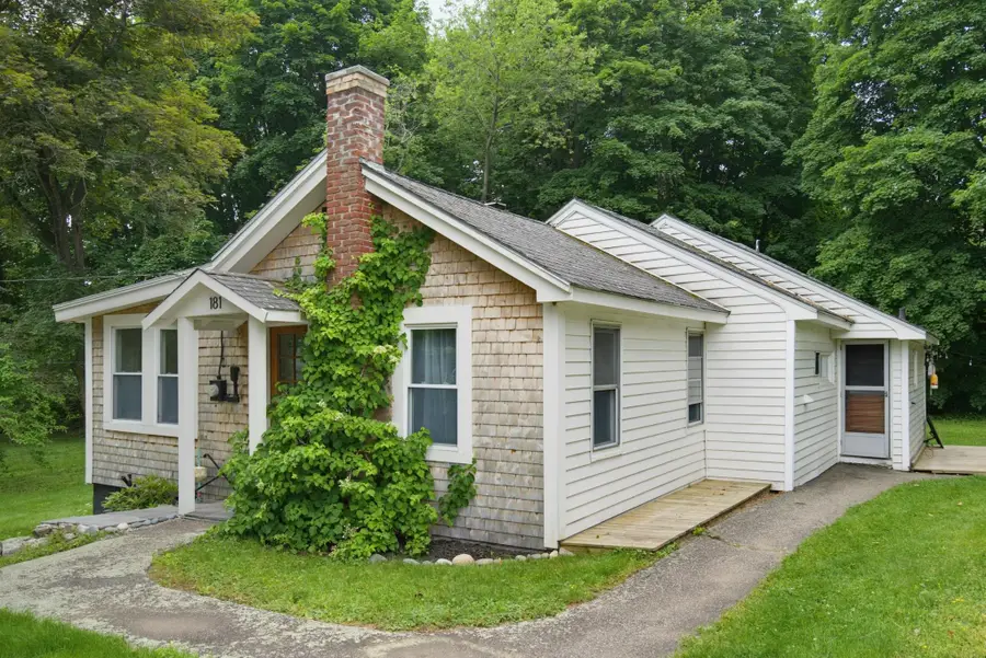 181 Kearsarge Way, Portsmouth, NH 03801 - #2