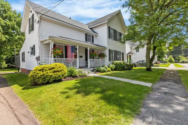 6 Church Street, Essex Junction, VT 05452