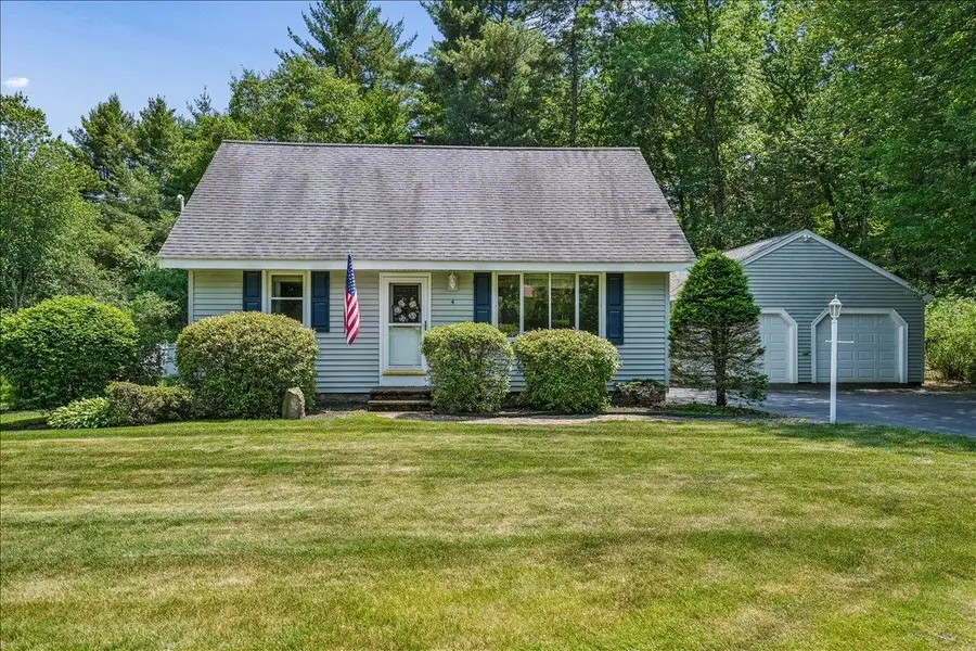 4 Gosselin Avenue, Hooksett, NH 03106 - #2