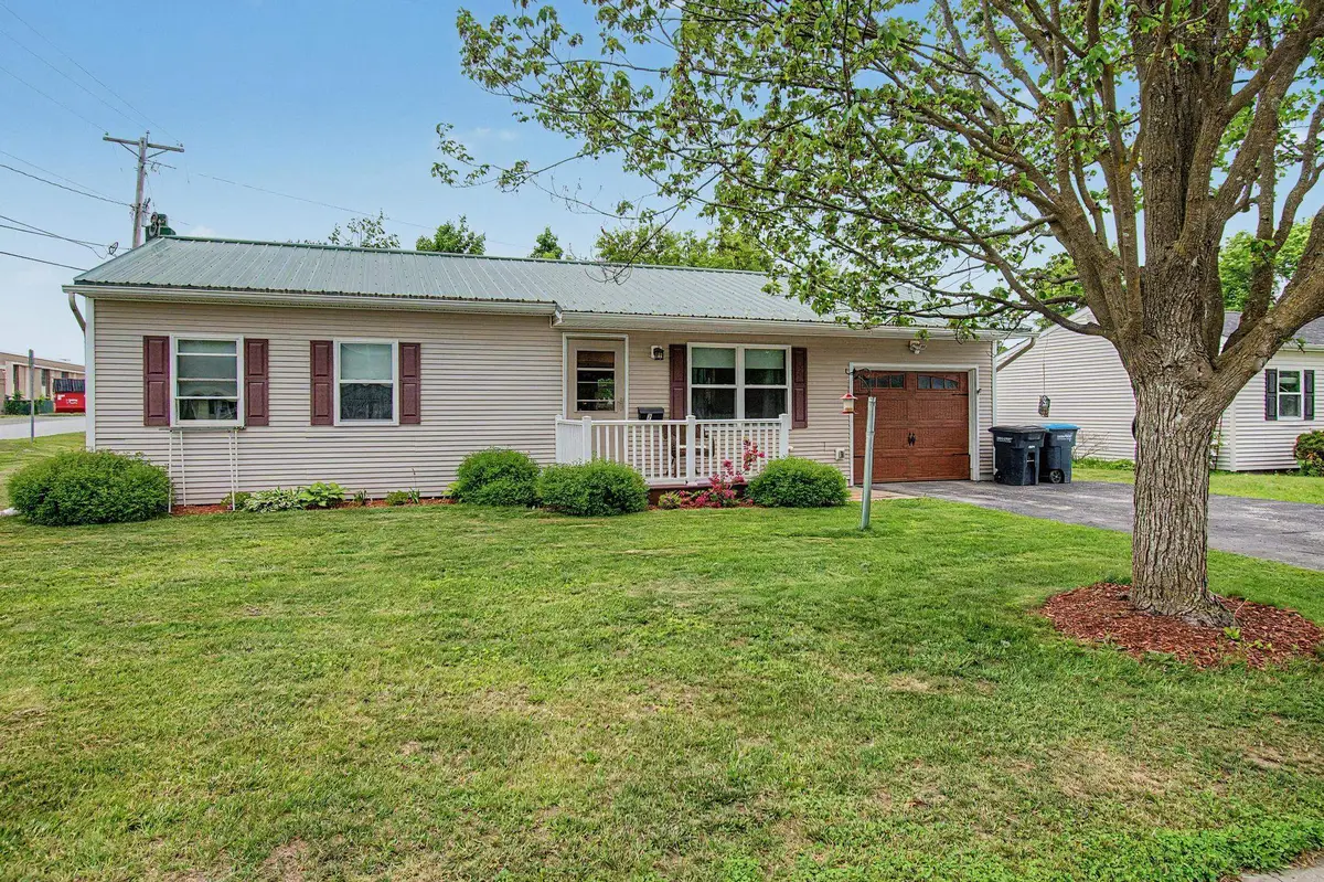 2 Finn Avenue, Saint Albans, VT 05478 - #1