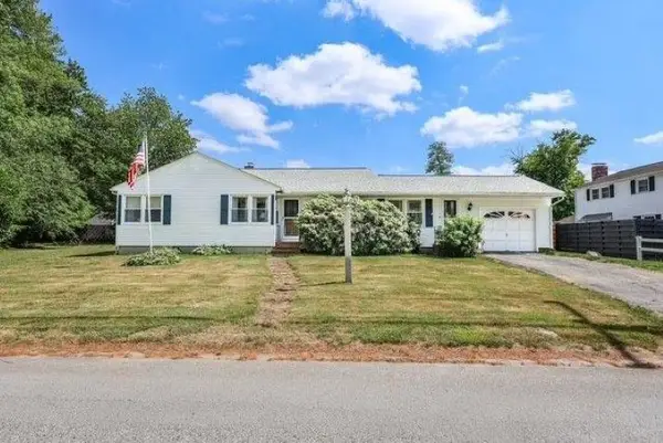 68 Robinson Road, Nashua, NH 03060