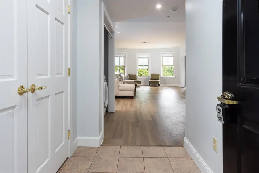 40 College Street #204C, Burlington, VT 05401 - #2