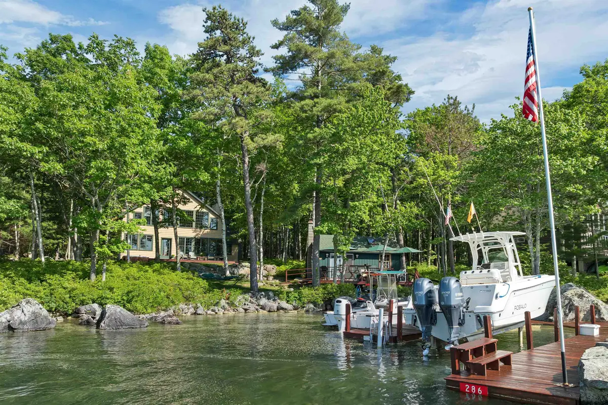 286 Rattlesnake Island, Alton Bay, NH 03810 - #1