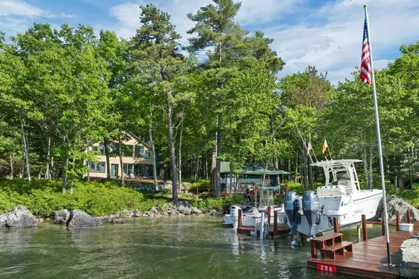 286 Rattlesnake Island, Alton, NH 03810
